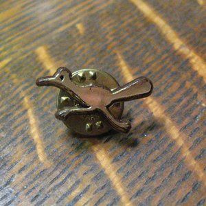🦅 Roadrunner Bird Mascot Vintage Lapel Pin
